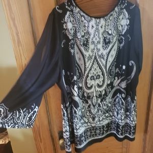 Black and white top see other listings for coordinating pants